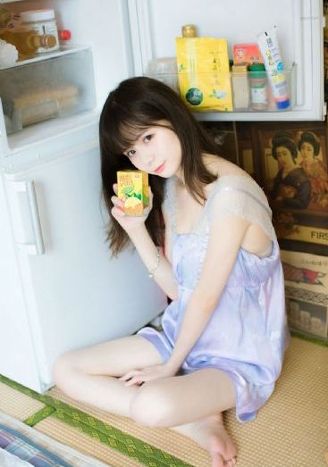 年轻的老师8在线观看_DVD免费在线观看