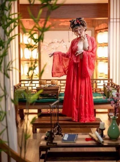 国产精品极品美女粉嫩高清在线_高清电影完整版