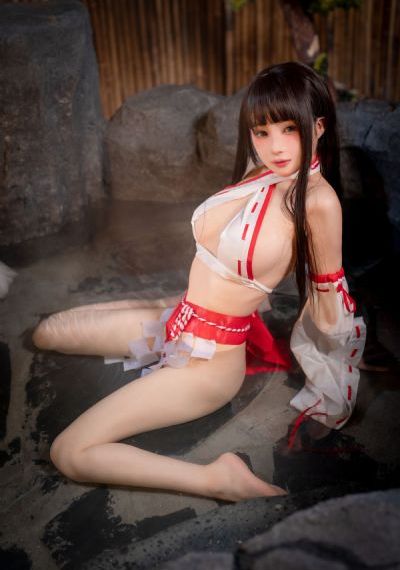 女大学生和少妇之间的斗争在线看_DVDHD在线观看