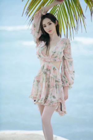 巨乳女神AV出道的_BD英语电影在线看