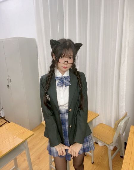 亚洲处破女av日韩精品_未删减完整版