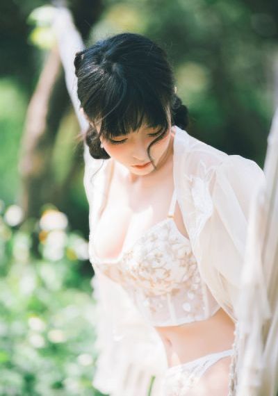 亚洲人妖在线_1080P神马在线观看