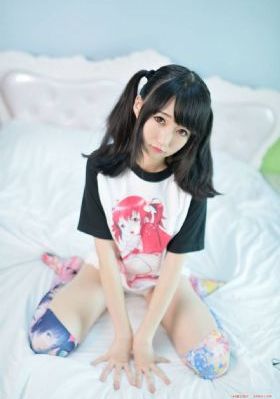 日韩av制服丝袜av_高清日韩电影在线