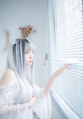 久久久久精品国产三级美国美女_高清日韩电影在线