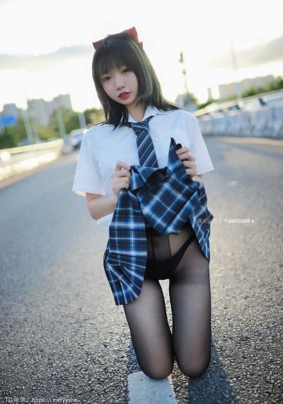 日本护士做爰取精视频_视频全集